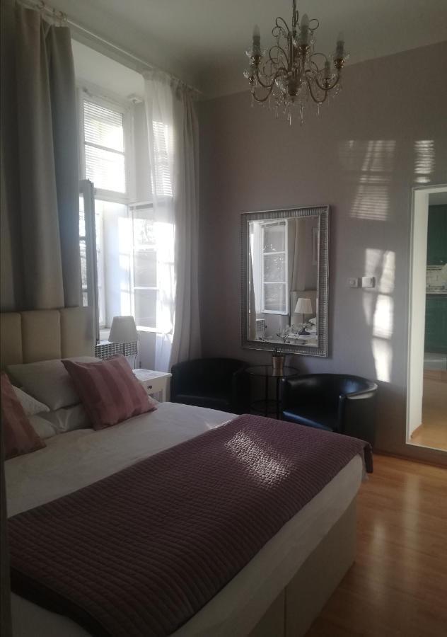 Apartment Karolina Prague Extérieur photo