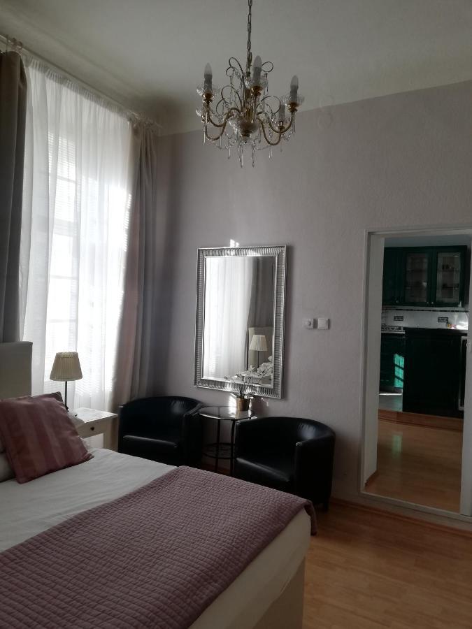 Apartment Karolina Prague Extérieur photo