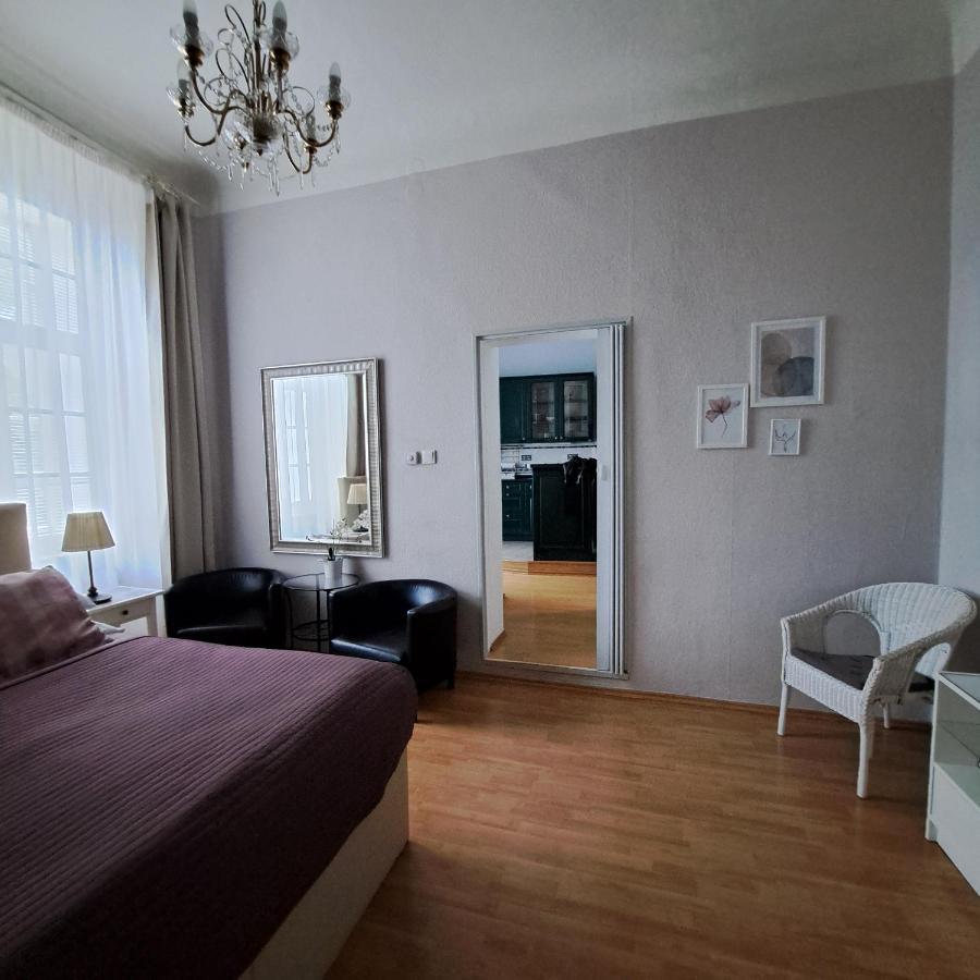 Apartment Karolina Prague Extérieur photo
